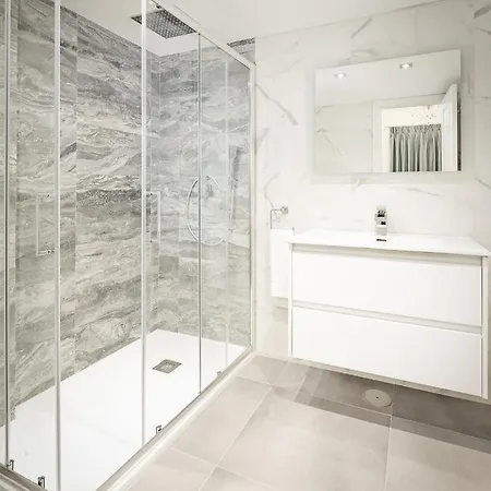 Apartment - Playa - De 3 Con Acceso Directo A La Piscina Y Al Lado Del Mar Si7 *