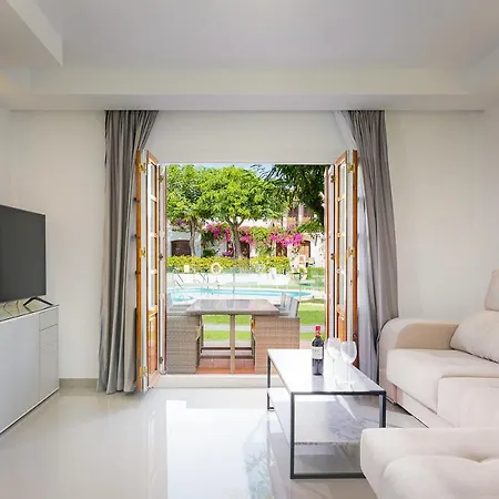 - Playa - De 3 Con Acceso Directo A La Piscina Y Al Lado Del Mar Si7 Эстепона