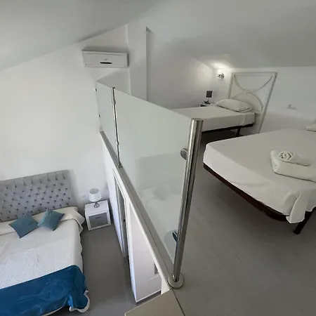 - Playa - De 3 Con Acceso Directo A La Piscina Y Al Lado Del Mar Si7 Эстепона