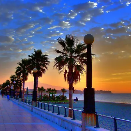 - Playa - De 3 Con Acceso Directo A La Piscina Y Al Lado Del Mar Si7 Estepona