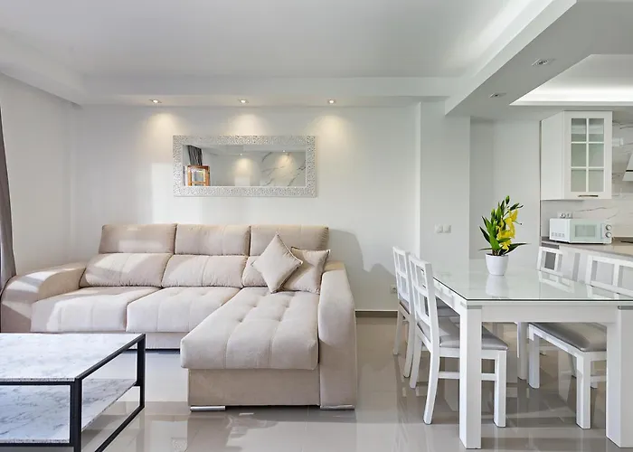 - Playa - De 3 Con Acceso Directo A La Piscina Y Al Lado Del Mar Si7 Estepona